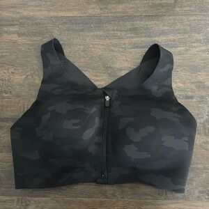 Lululemon sports bra size 34DD
